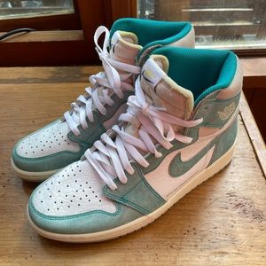 Jordan 1 retro - “Turbo Green” - Size 10.5